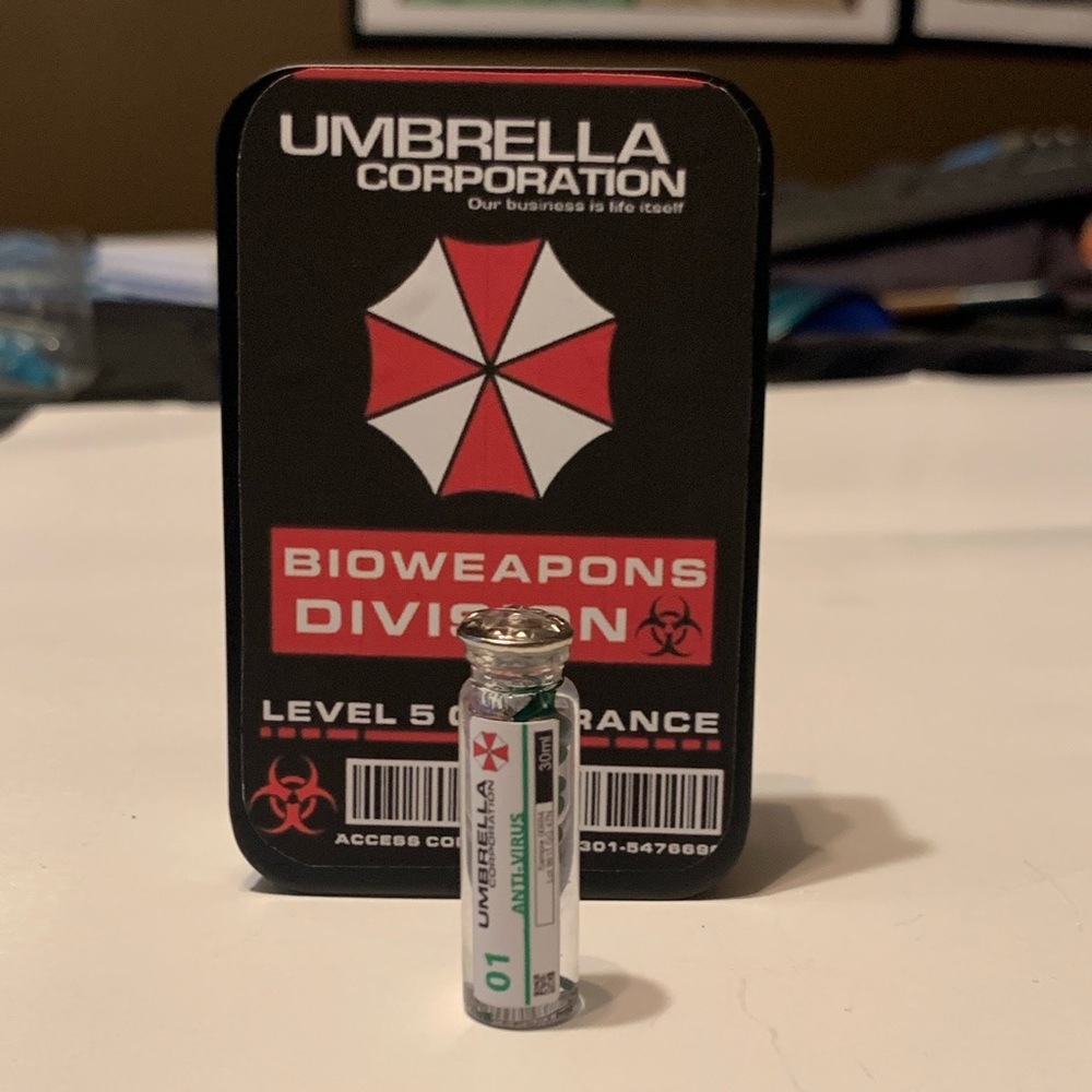 Resident Evil - ANTI-VIRUS Vial - 1.25inches